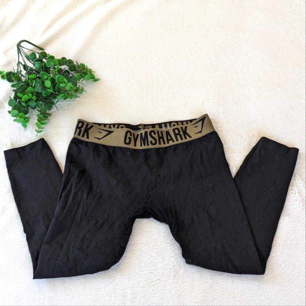 Gymshark 3/4 Black Seamless Leggings Size S